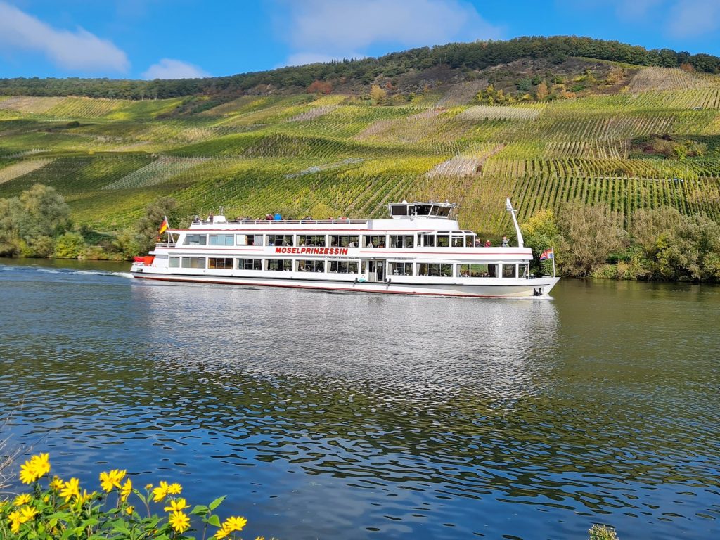 Schiffrundfahrt Bernkastel Traben Trarbach